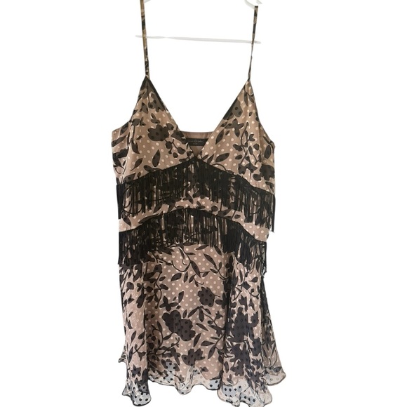 House of Harlow X Revolve Nanda Dress in Black Vintage Floral - Picture 6 of 8